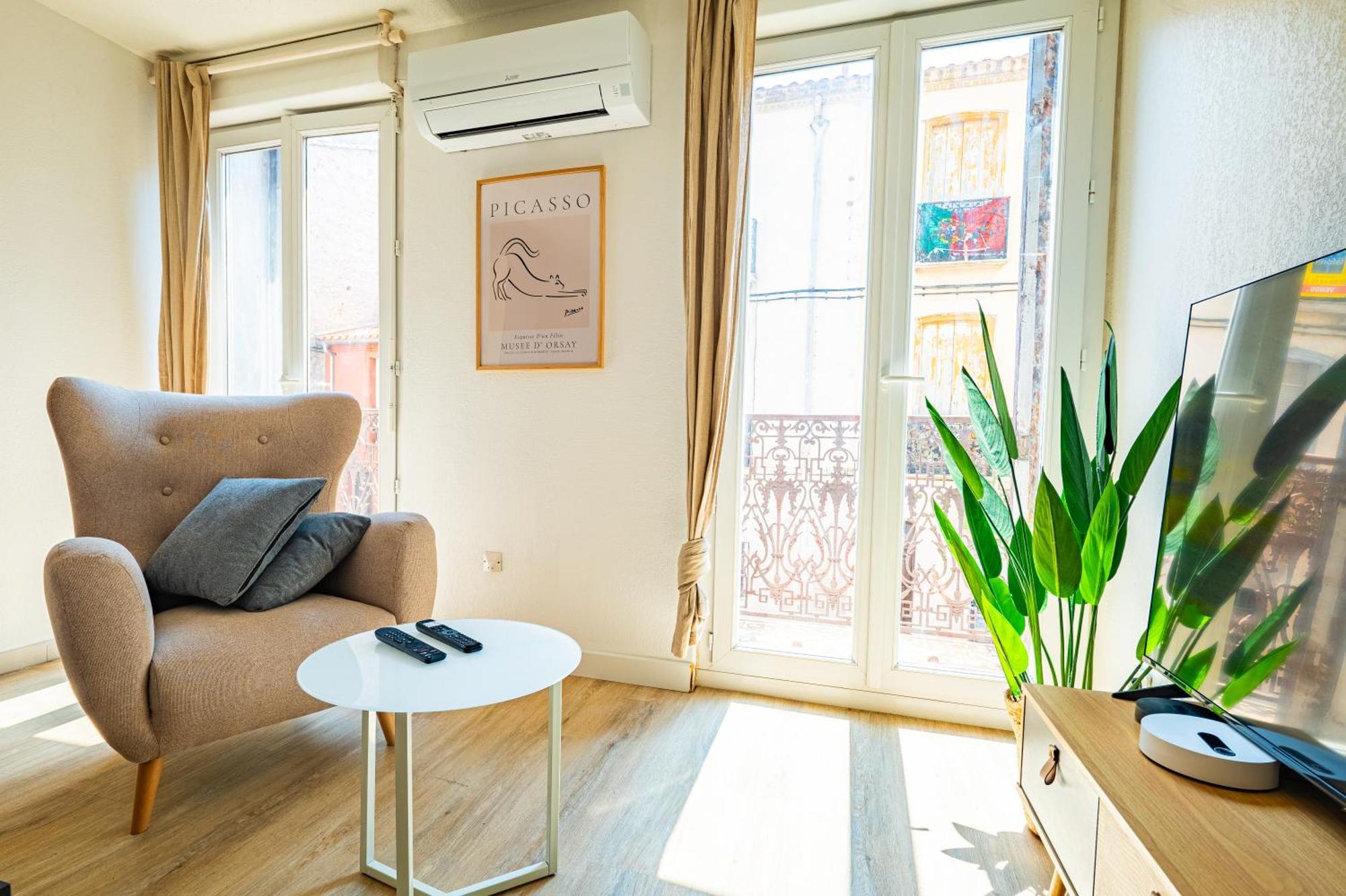 Les Suites Du Palais Des Expositions Perpignan Luaran gambar